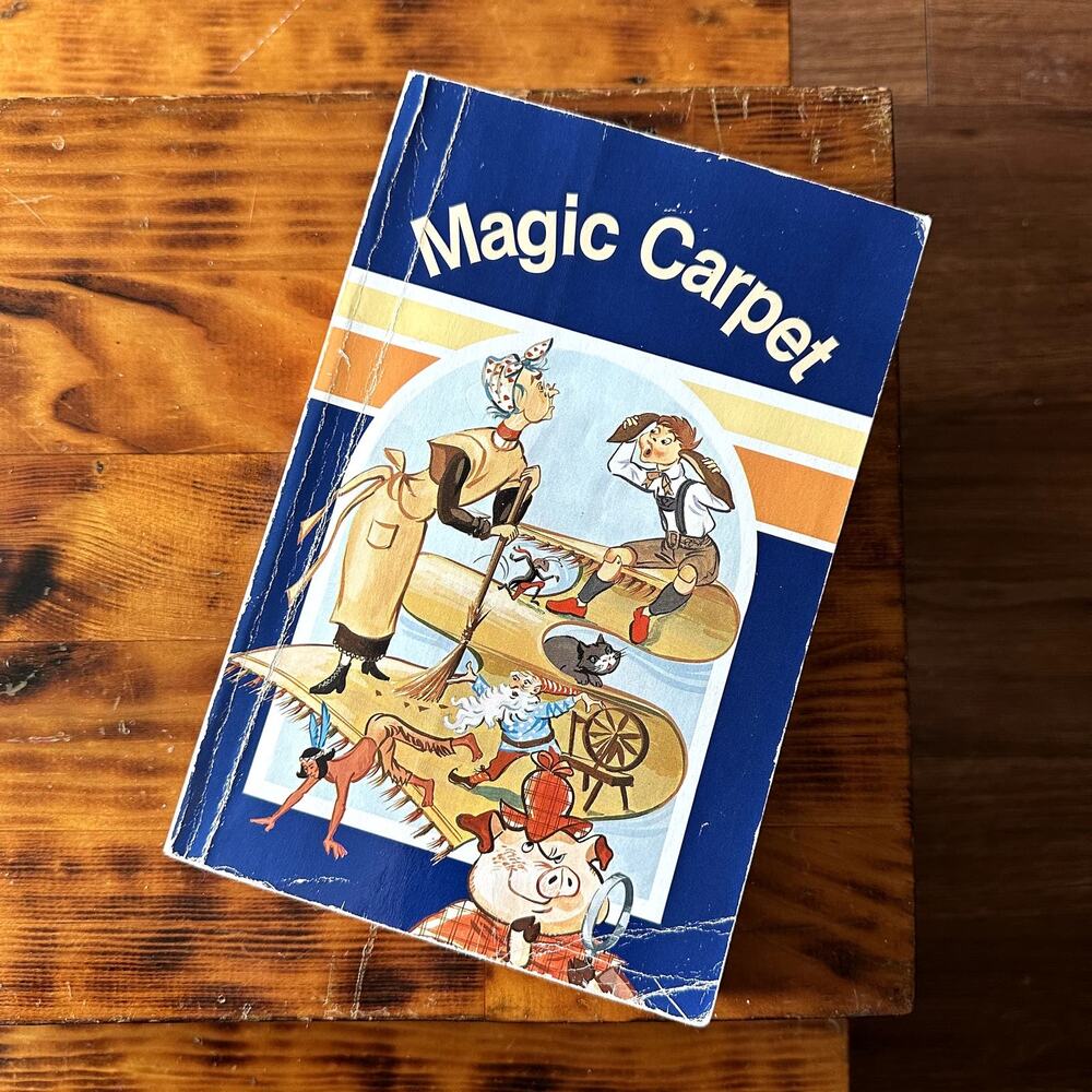 Vintage 1985 Magic Carpet Paperback Chapter Book